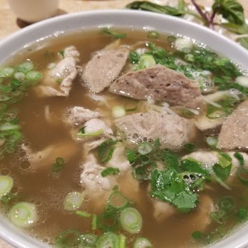 Fresh Vietnamese food at Mekong Restaurant Forest Lawn Calgary